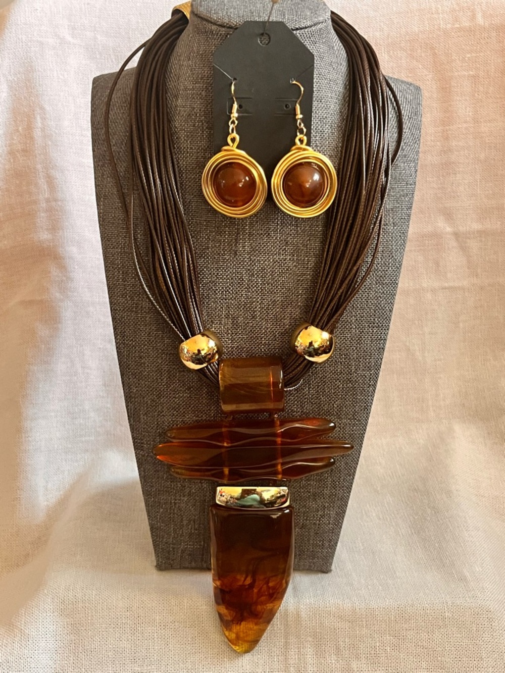 Brilliantly Bold Gold-Tone Brown Resin Statement Necklace & Earrings Set